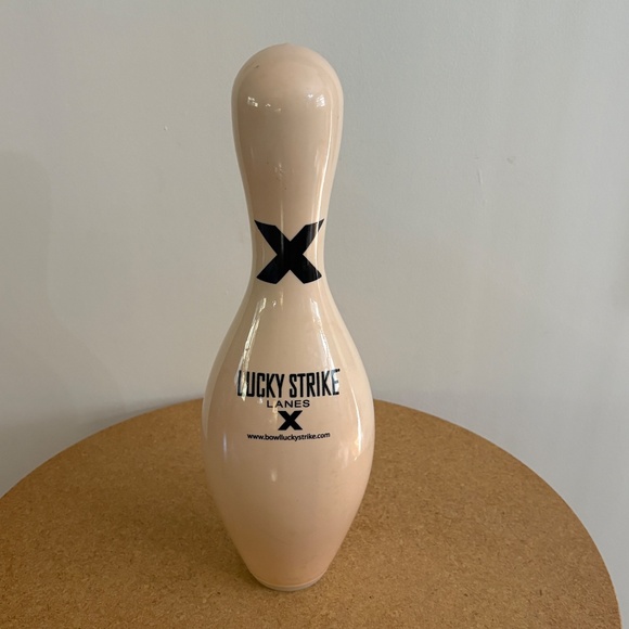 LUCKY STRIKE LANES Full size Bowling Pin - Picture 1 of 9